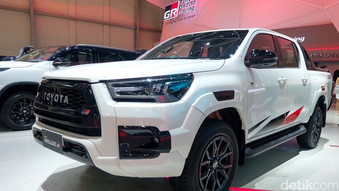Toyota merilis deretan mobil brand Gazoo Racing (GR) di GIIAS 2022. Deretan mobil ini dari Agya sampai Hilux.