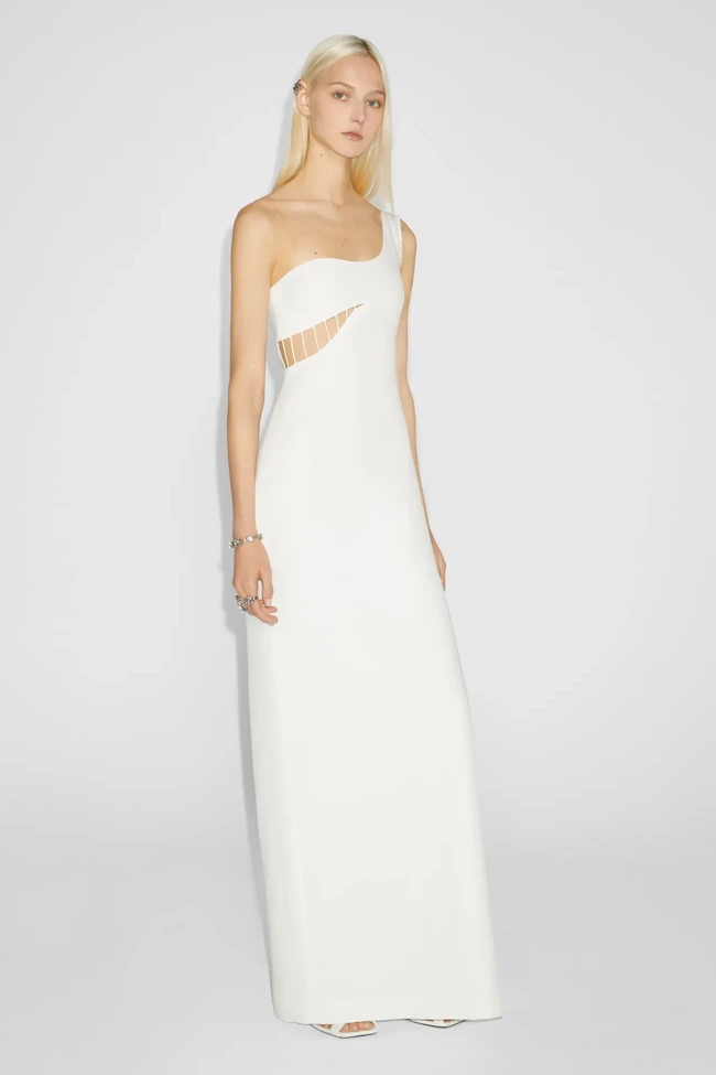 Inilah koleksi terbaru dari Givenchy Resort 2023. Foto Dok. Givenchy.