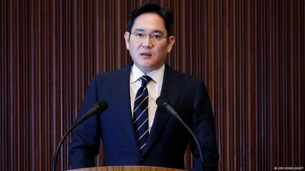 Presiden Korsel Ampuni Bos Samsung Demi Atasi Krisis Ekonomi Nasional