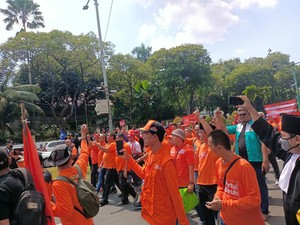 Dipimpin said Iqbal, Partai Buruh Tiba di KPU untuk Daftar Pemilu 2024