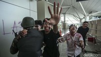 Pertunjukan Train to Apocalypse digelar hingga 11 September 2022. Train to Apocalypse mengadopsi film Train to Busan yang sempat viral beberapa tahun lalu.