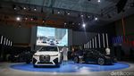 Mewah... BMW Pamer Dua Mobil Listrik di GIIAS 2022