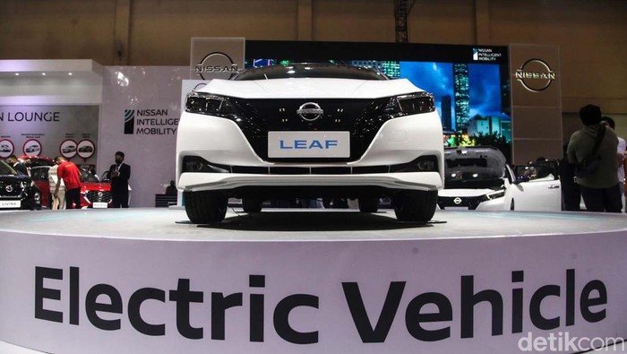 Nissan memberikan penyegaran terhadap kendaraan listrik Nissan Leaf di GIIAS 2022. Seperti apa?