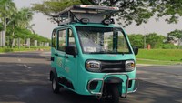 Selis Bromo merupakan mobil listrik yang memiliki desain yang lebih compact atau simple, yaitu memiliki tiga roda. Foto: Dok. Selis
