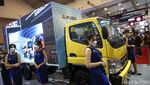 Mobil-mobil Tangguh Fuso Mejeng di GIIAS 2022