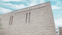 Sebuah museum khusus menyajikan perjalanan panjang mie instan saat pertama kali ditemukan. Museum ini berada di Osaka, Jepang dengan bangunan yang begitu mewah. Foto: Cup Noodle Museum