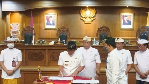 Suasana Sidang Penutupan Paripurna mengenai rancangan perubahan KUA-PPAS Tahun Anggaran 2022