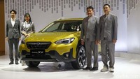 Acara pembukaan booth Subaru di GIIAS 2022 ini dihadiri Subaru Koizumi, Overseas Sales & Marketing Division dari Subaru Corporation Japan, Paula Dewiyanti, President Director dari Subaru Indonesia, Arie Christopher, Chief Operating Officer dari Subaru Indonesia, dan Carlos Sanusi, Director, PT Plaza Auto Cipta.