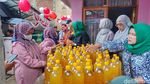 Mantap! Ada Pom Mini Minyak Goreng Curah di Cimenyan Bandung