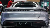 Mobil coupe 4 pintu ini menjadi terjemahan dari konsep Mission-E, yang versi produksinya meluncur tahun 2019 lalu.
