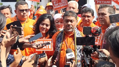 Presiden Partai Buruh Said Iqbal di Kantor KPU RI