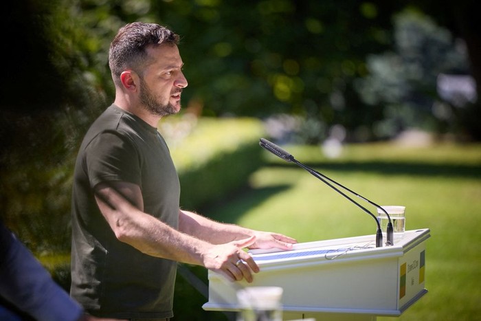 Ukraines President Volodymyr Zelenskiy attends a joint news conference with Lithuanian President Gitanas Nauseda, as Russias attack on Ukraine continues, in Kyiv, Ukraine July 28, 2022. Ukrainian Presidential Press Service/Handout via REUTERS