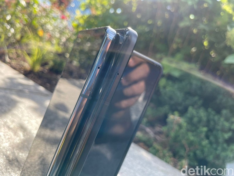 Samsung Galaxy Z Fold 4