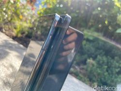 Perbandingan Galaxy Z Fold 4 vs Z Fold 3, Suka Mana?