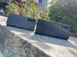 Perbandingan Galaxy Z Fold 4 vs Z Fold 3, Suka Mana?