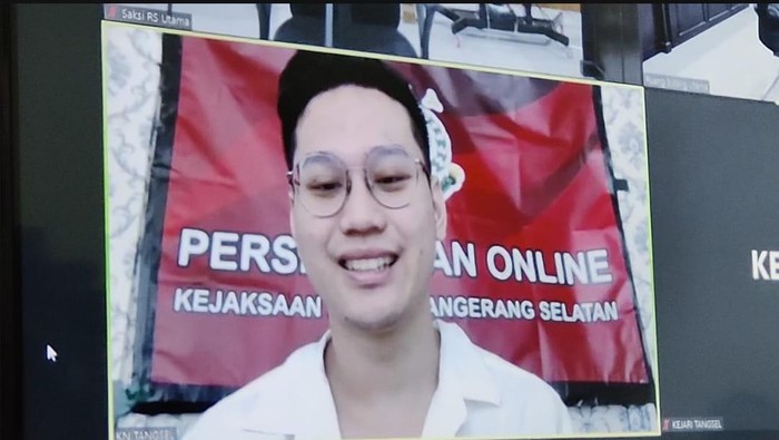 Sidang Indra Kenz