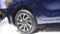 Kemudian dari segi jantung pacu, Suzuki Baleno Facelift menggunakan mesin K15B dengan kapasitas mesin 1.462 cc. Tenaganya meningkat 8 PS dari versi sebelumnya, di atas kertas sekarang Baleno bisa memuntahkan tenaga 104,6 PS di 6.000 rpm dan torsi maksimal 138 Nm pada putaran 4.400 rpm.