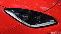 Toyota mengklaim waktu nol hingga 100 km/jam dalam 6,3 detik, lebih cepat dari 1,1 detik dari model sebelumnya.