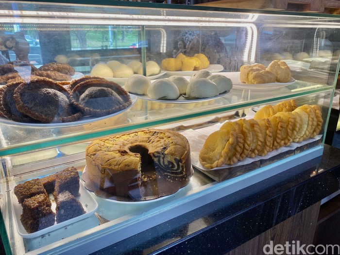 Bojak Coffee & Eatery tawarkan kuliner Manado autentik