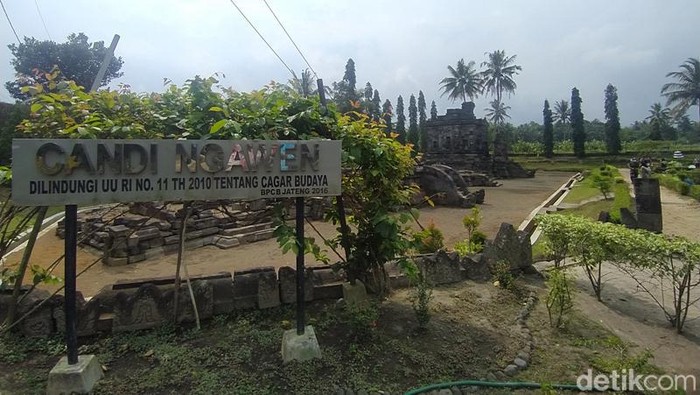 Candi Ngawen yang berada di Desa Ngawen, Kecamatan Muntilan, Kabupaten Magelang.