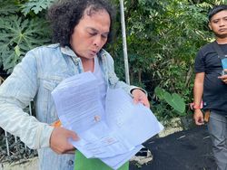 Kode Rahasia Bharada E Bikin Deolipa Yakin Ada Tekanan Cabut Kuasa
