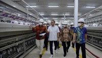 Kehadiran Mendag didampingi Bupati Sumedang Dony Ahmad, Ketua Umum Asosiasi Pertekstilan Indonesia (API) Jemmy Kartiwa Sastraatmaja, dan Presiden Direktur PT Kewalram Masuvathi Ramier Krishnamurthy. Pelepasan ekspor ini dapat menjadi momentum perluasan pasar ekspor produk Indonesia ke depan dan akan menjadi penggerak roda ekonomi Indonesia di masa pemulihan setelah pandemi.