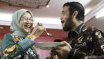 Foto-foto Romantis Anwar Usman Disuap Sang Istri di MK