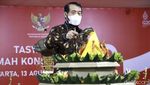 Foto-foto Romantis Anwar Usman Disuap Sang Istri di MK