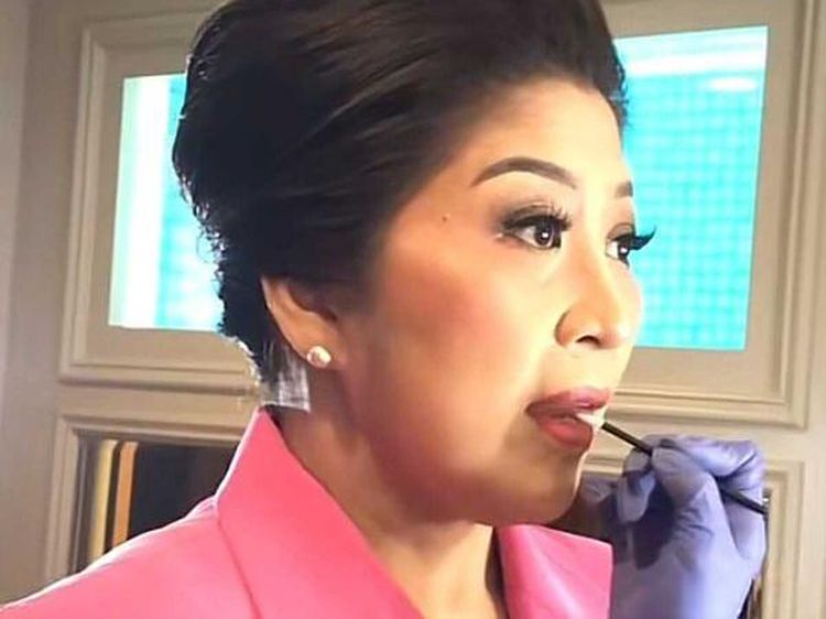 Foto-foto Istri Sambo Peragakan Adegan Rekonstruksi Pembunuhan Yosua