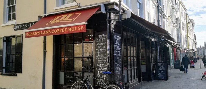 Kafe tertua di dunia Masih Bertahan! 10 Kafe Tertua di Dunia Ini Ada yang Berumur 336 Tahun