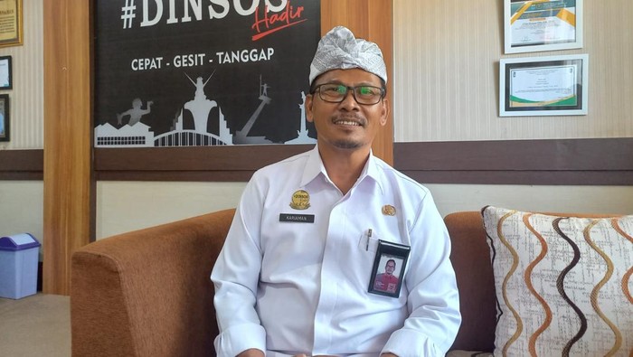 Kepala Dinas Sosial Kabupaten Buleleng I Putu Kariaman Putra.