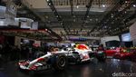 Mobil Juara Dunia F1 Musim Lalu Mejeng di GIIAS 2022