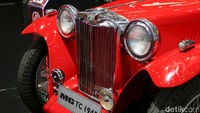 Sepanjang sejarahnya, MG tidak hanya memproduksi mobil-mobil yang memiliki keunggulan dari sisi kecepatan, namun juga sosok-sosok bersejarah yang turut membangun nama MG hingga menebalkan tidak hanya prestasi, namun juga gengsi di dunia otomotif dunia.