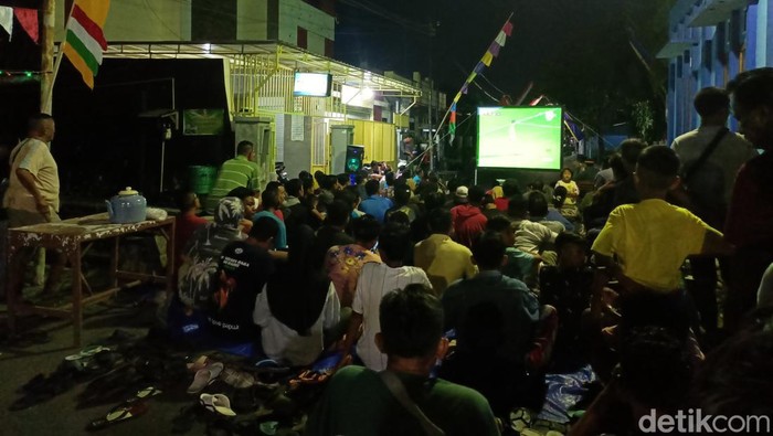 Timnas Indonesia U-16 menaklukkan Vietnam dengan skor 1-0 dan menjadi Juara Piala AFF U-16 2022. Sukacita dirasakan segenap bangsa Indonesia.