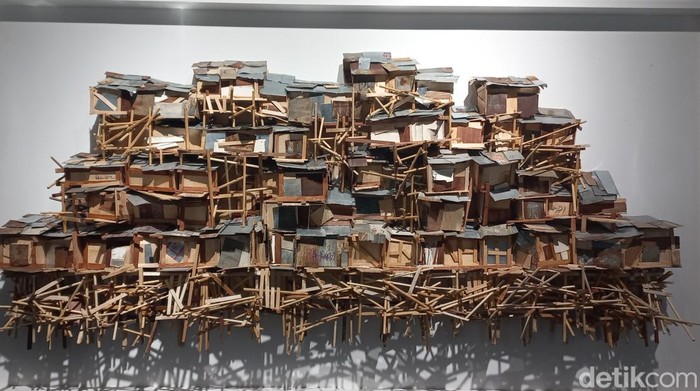 Pameran karya seni kontemporer.