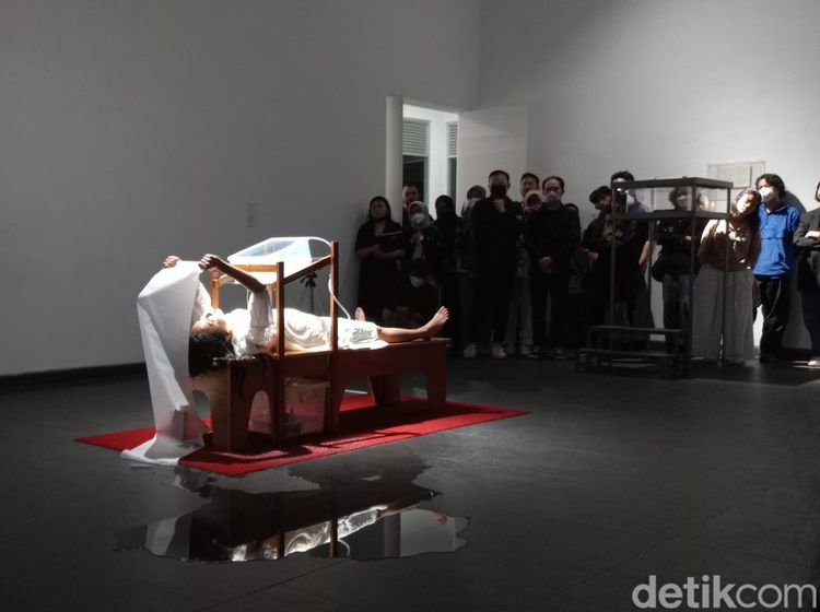 Melihat Berbagai Isu dalam Karya Seni Kontemporer di BaCAA Ke-7