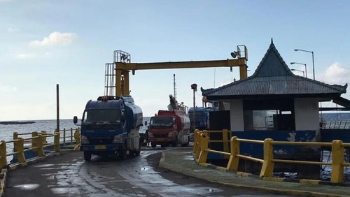 Pelabuhan Padangbai Karangasem, Bali.