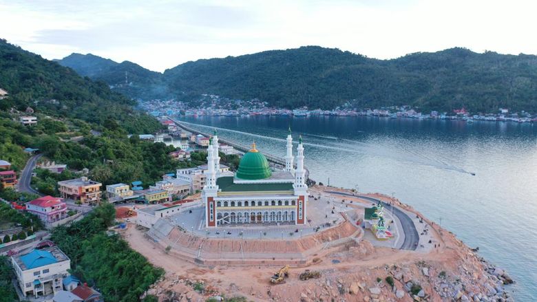 Pesona Tarempa di Kepulauan Anambas.