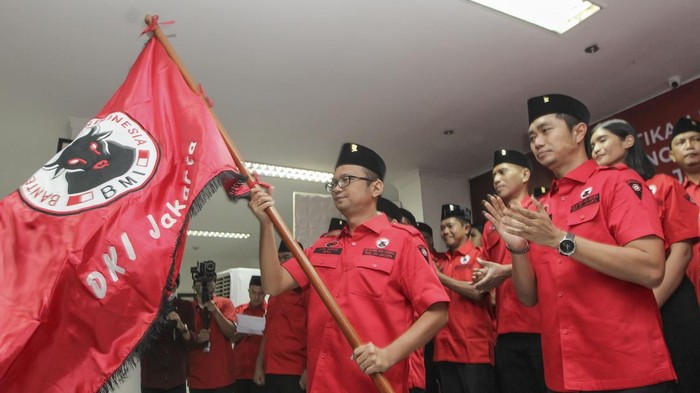 Potret Pelantikan DPD BMI Jakarta BMI DKI Jakarta diharapkan mempunyai imajinasi visioner, strategis seperti Bung Karno untuk menciptakan kepemimpinan dan memajukan bangsa Indonesia.