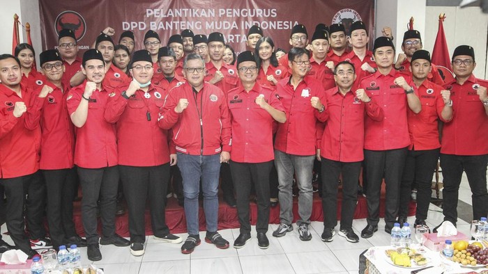 Potret Pelantikan DPD BMI Jakarta BMI DKI Jakarta diharapkan mempunyai imajinasi visioner, strategis seperti Bung Karno untuk menciptakan kepemimpinan dan memajukan bangsa Indonesia.
