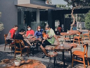 Cocok Untuk Goweser! 5 Kafe di Bintaro Ini Punya Area Outdoor Nyaman
