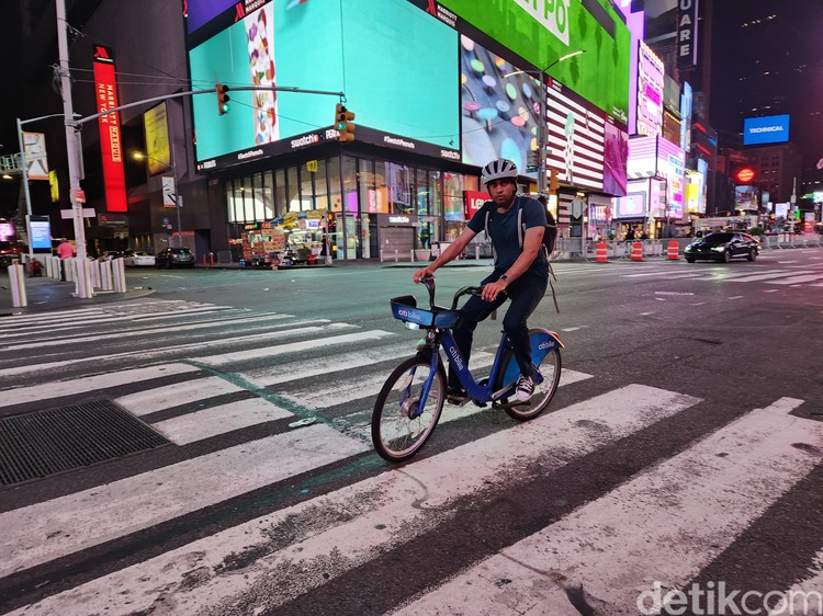 Samsung Galaxy Fold 4 5G Potret New York City dari hasil jepretan kamera Samsung Galaxy Fold 4 5G.