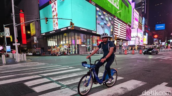Jepretan New York dari Mata Kamera Galaxy Z Fold 4 5G