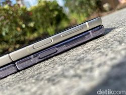 Perbandingan Samsung Galaxy Z Flip 4 vs Flip 3, Keren Mana?