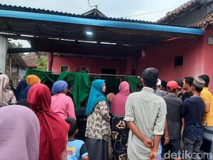 Tragis! Buruh Tani di Probolinggo Tewas Tersambar Petir di Sawah
