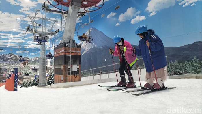 Trans Snow World Surabaya