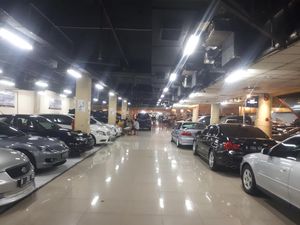 Mobil Bekas Masih Banyak Diburu, Ini Buktinya