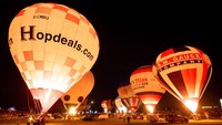 Sekitar 100 balon udara yang akan diterbangkan ke langit dan kurang lebih 500.000 pengunjung yang menghadari acara festival tersebut selama empat hari.