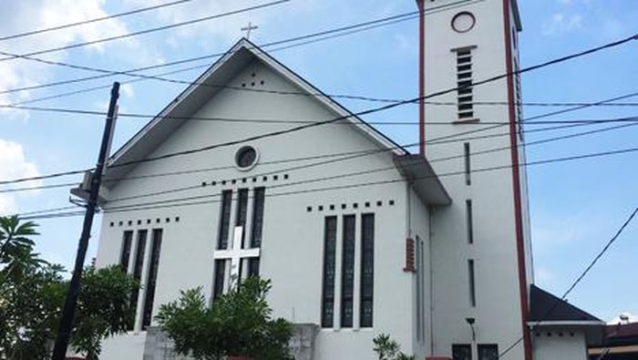 Gereja HKBP Sudirman