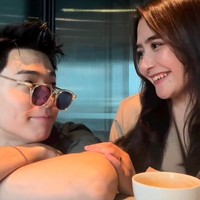 Penggemar semakin baper setelah melihat Henry bertanya, “Prilly, mau jadi jodohku?” Foto: Instagram
